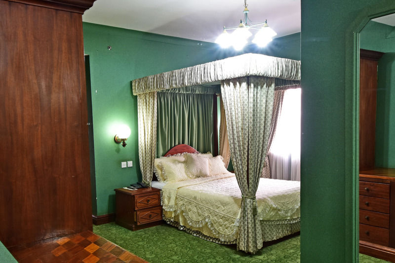 Grand Imperial Hotel Kampala Kültér fotó