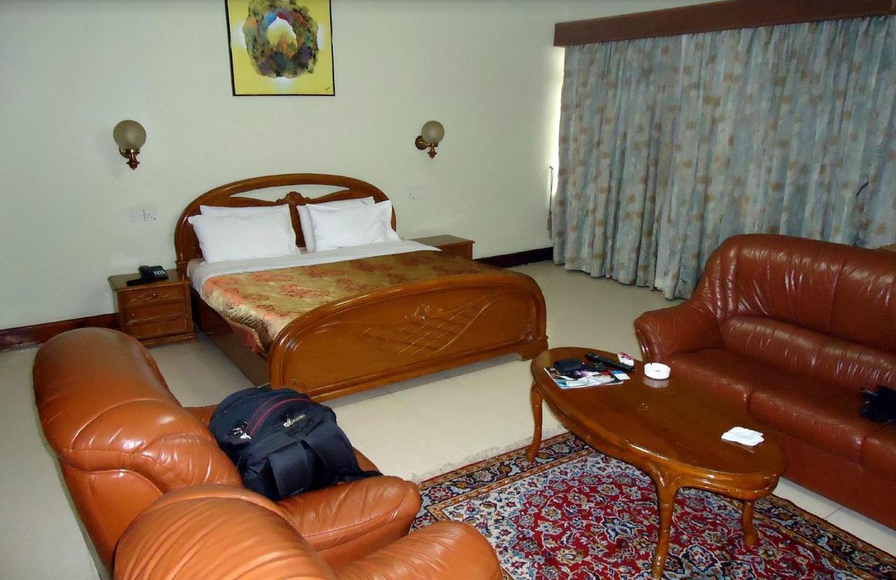 Grand Imperial Hotel Kampala Kültér fotó