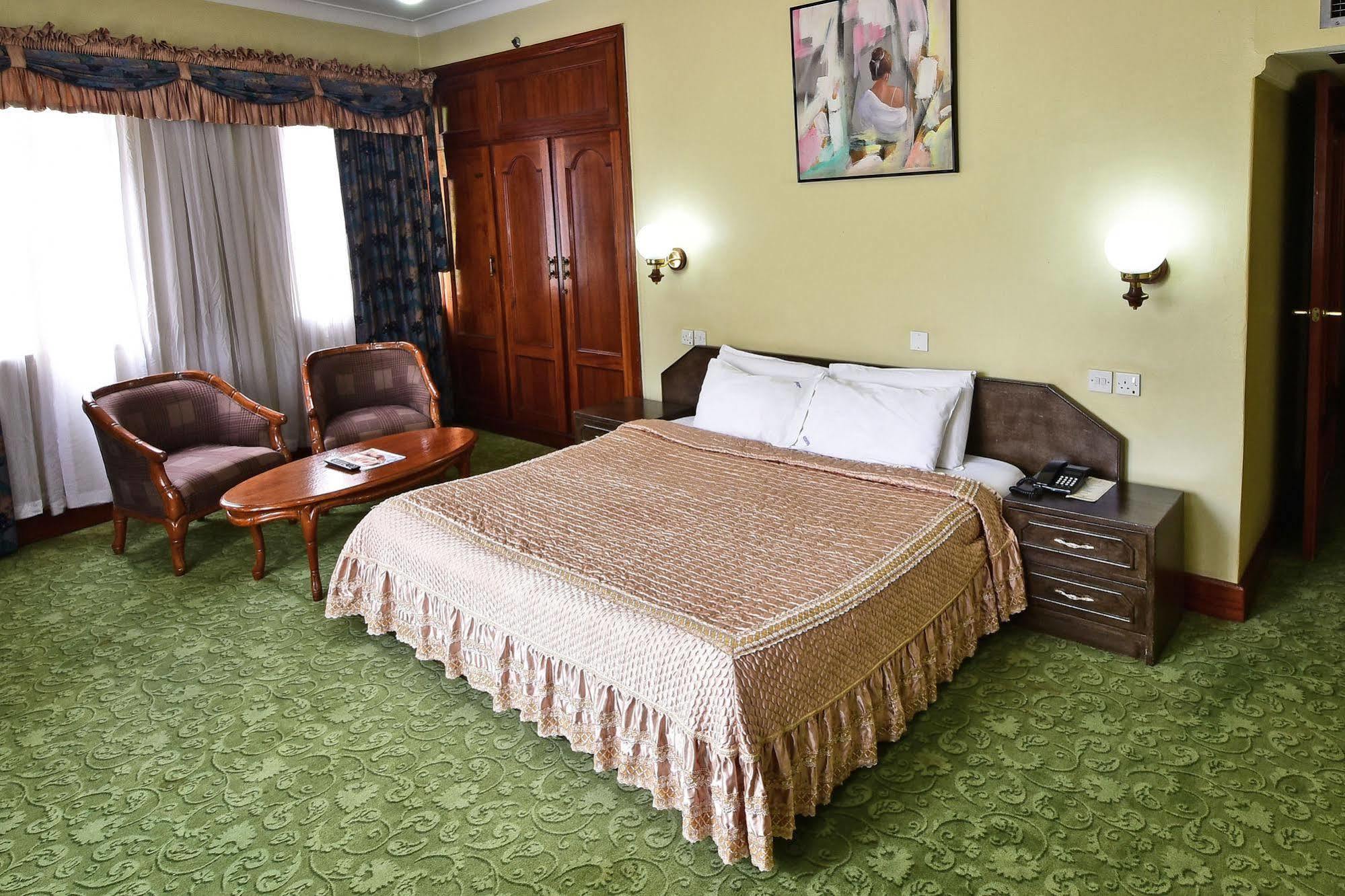 Grand Imperial Hotel Kampala Kültér fotó